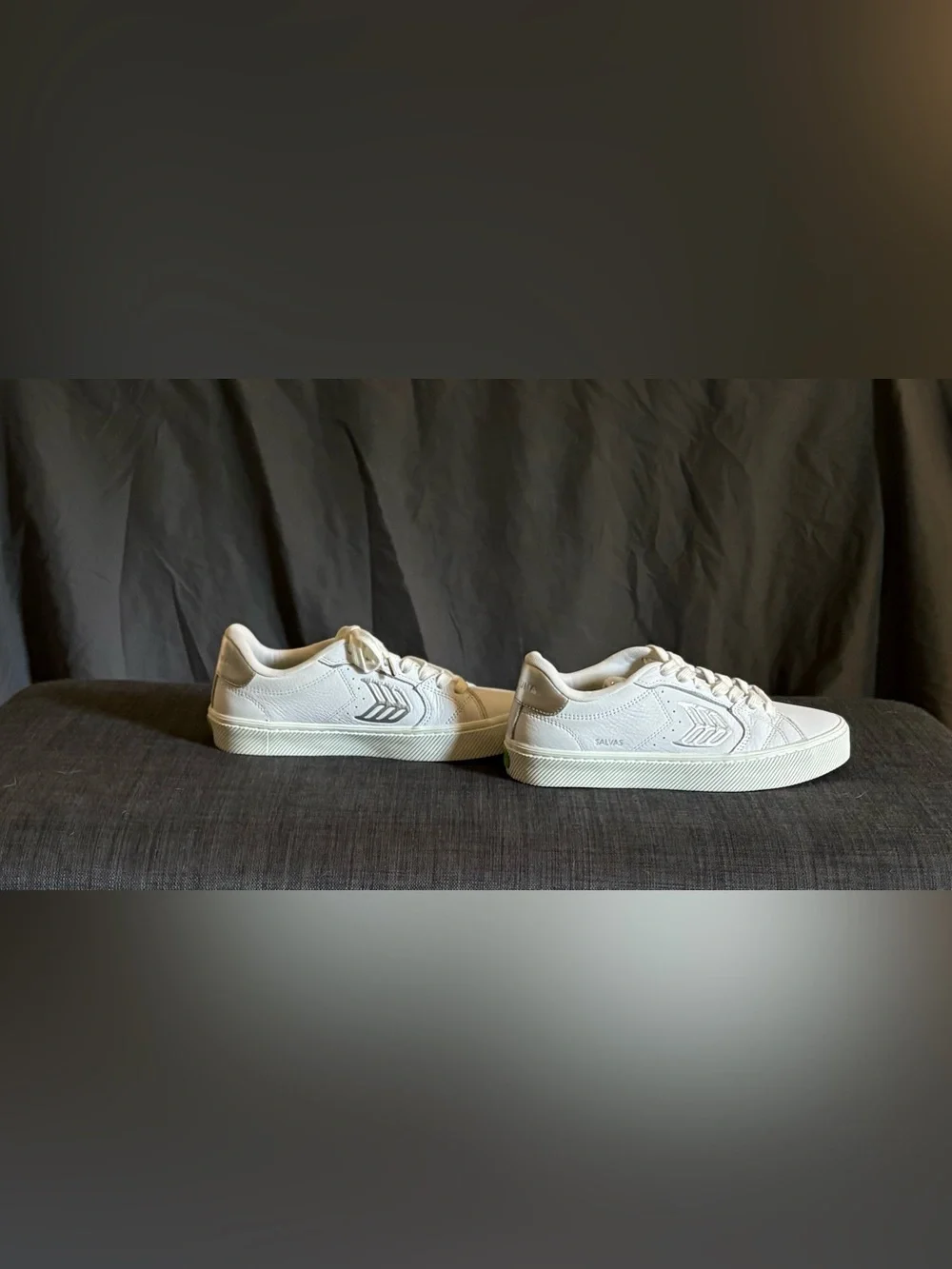 Salvas White Low-Top Sneakers